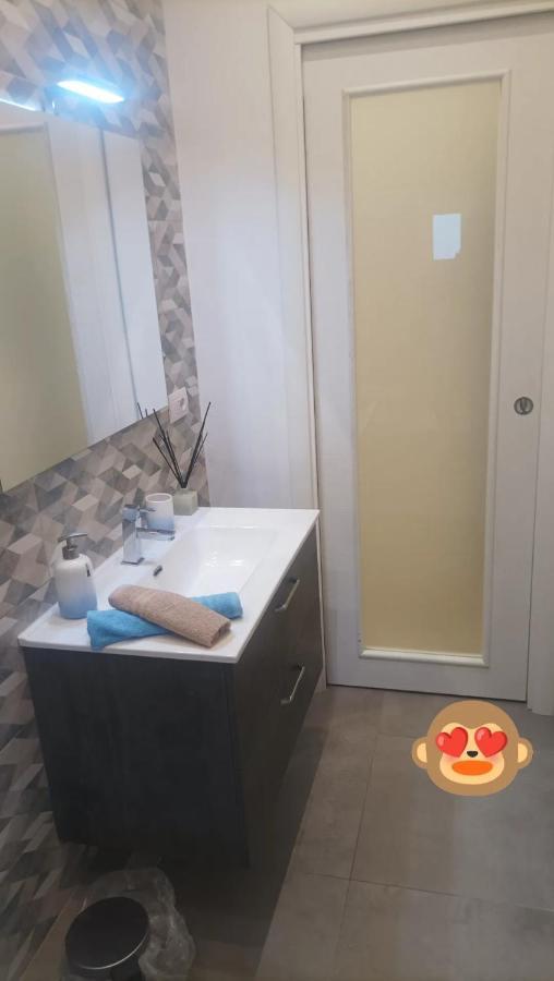 B&B Nicolai Centrale Bari Bagian luar foto