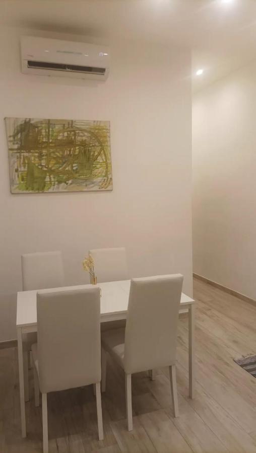 B&B Nicolai Centrale Bari Bagian luar foto
