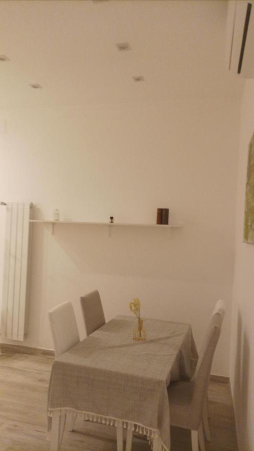 B&B Nicolai Centrale Bari Bagian luar foto