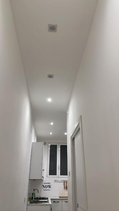 B&B Nicolai Centrale Bari Bagian luar foto
