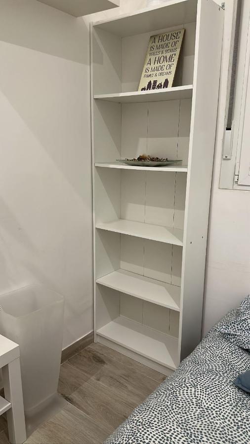 B&B Nicolai Centrale Bari Bagian luar foto